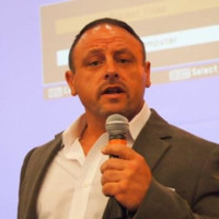 Ronnie Ruiz Email & Phone Number