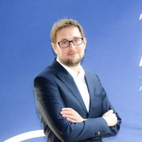 Tomasz Pyzera Email & Phone Number