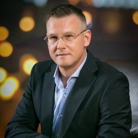 Jarosław Majka Email
