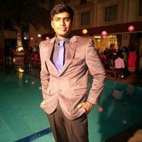 Universal Stream Solution LLC Employee Raj Shah's profile photo