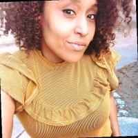 Carly Thomas Email & Phone Number