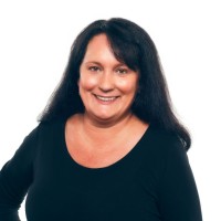 Pam Oliver Email & Phone Number