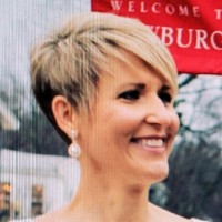 L'Oreal / SalonCentric Employee Lori Schoen's profile photo