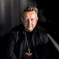 Simply Music LLC Employee Neil Moore's profile photo