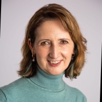 Fiona del Cuore Email & Phone Number