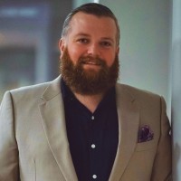 Hank Elliott Email & Phone Number