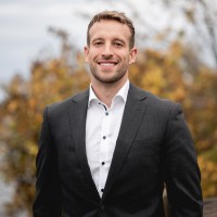 Leede Financial Inc. Employee Cim Riac's profile photo