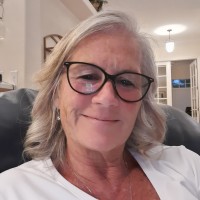 Brenda Pennoni Email & Phone Number