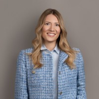 Michaela Riedl Email