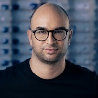 GlassesUSA.com Employee Arie Tom's profile photo