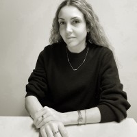 Laura Pizzi Email & Phone Number