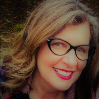 JLL Employee Eva Moore's profile photo