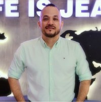 QUEST Employee Andres Rivas's profile photo