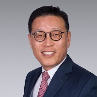 Colliers Employee James Min's profile photo