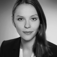 Julia Schröder Email