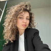 DeeM Communications Employee Hermine Safaryan's profile photo