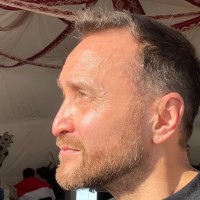 Théa Employee Ruslan Yegembayev's profile photo