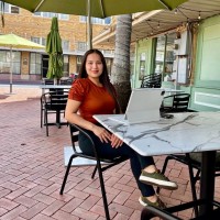 Elizabeth Cisneros Email & Phone Number