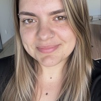 Colégio e Curso Objetivo Employee Carolina Martin's profile photo