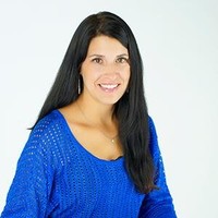 FluiDyne Fluid Power Employee Nicole Farrell's profile photo