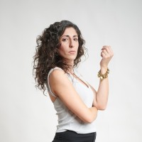 Analía Cobas Email