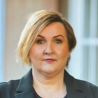 Suzanne Power Email
