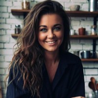 Brianne Lee