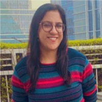 JLL Employee Devika Mahajan's profile photo