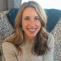 SmartSocial.com Employee Andrea Troyer's profile photo
