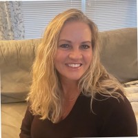 Sforzo | Dillingham | Stewart Orthopedics + Sports Medicine Employee Lisa Vaccaro's profile photo
