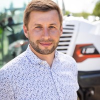 Matyáš Heuer Email