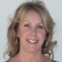 Avison Young Commercial Real Estate Employee Amanda Russell's profile photo