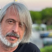 Alberto Burgués Email