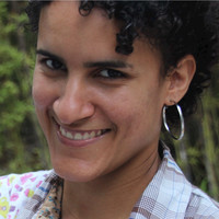 Beatriz Cunha Email