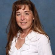 Estately Employee Lisa Wood's profile photo