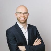 Markus Holzmannhofer Email