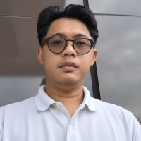 Fatah Ulinuha Email