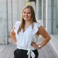 Kiana Raymond Email