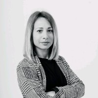 Viviana de Vecchis Email