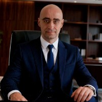 Amir Mokari Email