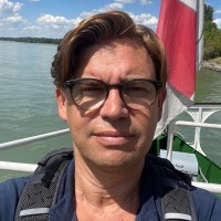 Daniel Richter Email
