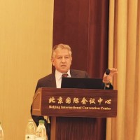 Carlos Villacis