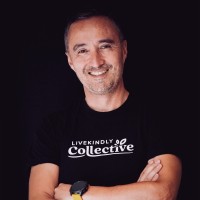LIVEKINDLY Collective Employee David Suarez's profile photo