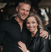 Alex van Os Email