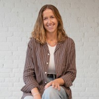 Signe Damgaard Email