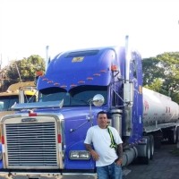 Oscar Salgado Email