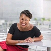 Email e telefono di Queinnise Miller