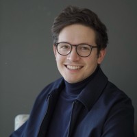 Lukas Bock Email