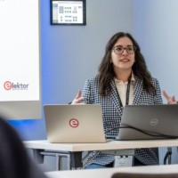 Elektor International Media Employee Beatriz S. A. Sousa's profile photo