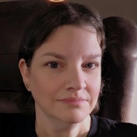 Crafty Creations Employee Kimberly Lambers's profile photo